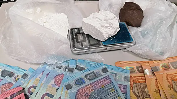 La cocaina e l'eroina sequestrate dalla Polizia locale