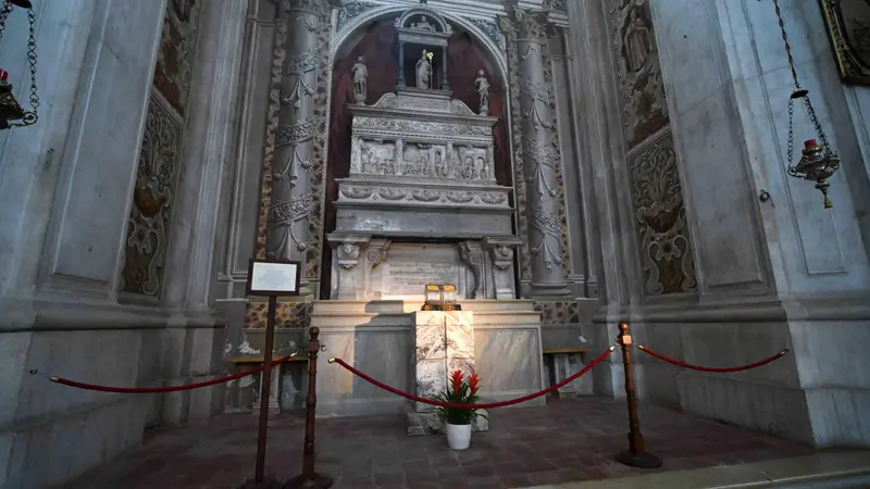 Dal 2005 la reliquia di san Benedetto è esposta in cattedrale