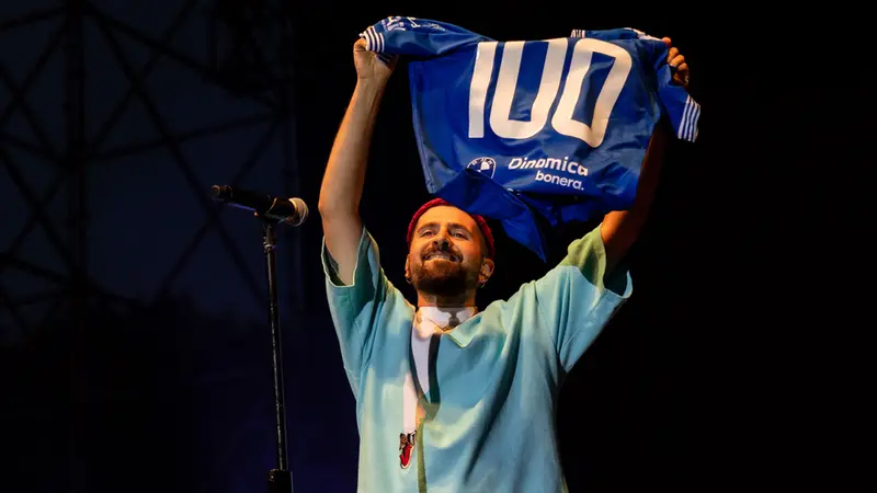 SPETTACOLI BRESCIA SUMMER MUSIC 2026 FRAH QUINTALE  NELLA FOTO FRAH QUINTALE CON MAGLIA CALCIO UNION BRESCIA 09-07-2026  Marazzani@NewReporter