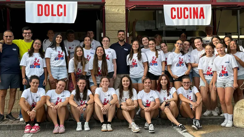 La forza del gruppo: alcuni volontari della sezione Avis di Calvisano © www.giornaledibrescia.it