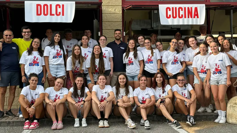 La forza del gruppo: alcuni volontari della sezione Avis di Calvisano © www.giornaledibrescia.it