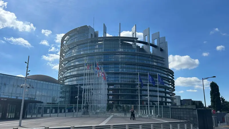 Il Parlamento europeo di Strasburgo - © www.giornaledibrescia.it