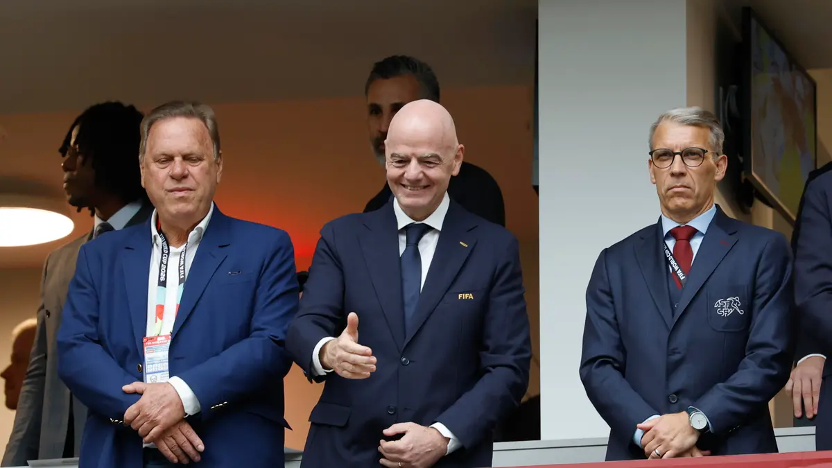 Il presidente della Fifa Gianni Infantino al centro - Foto Ansa © www.giornaledibrescia.it