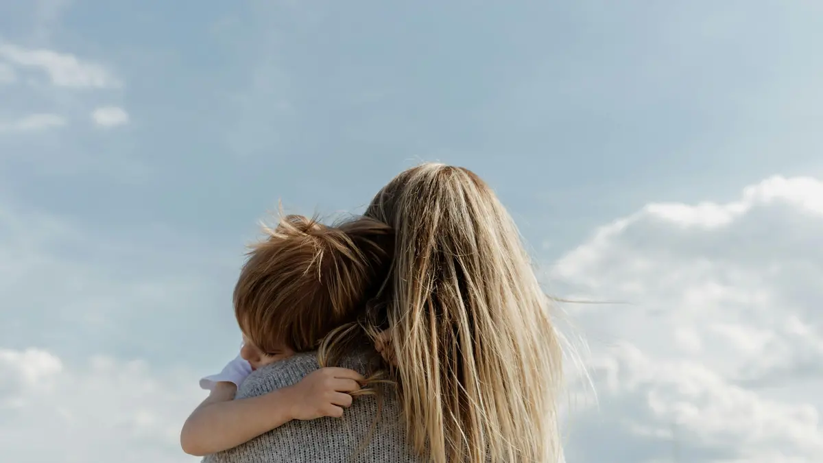 Una madre con il figlio