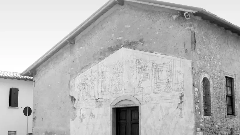 La piccola chiesa sconsacrata a Pontoglio