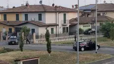 I carabinieri circondano la zona dell'operazione