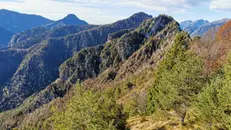 Il Monte Borei, lungo la dorsale che separa la Valle di Ledro dalla Valle del Chiese