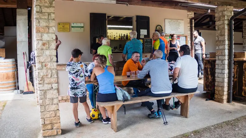 Ricco calendario al rifugio degli Alpini ai Piani di Lo' a Bione