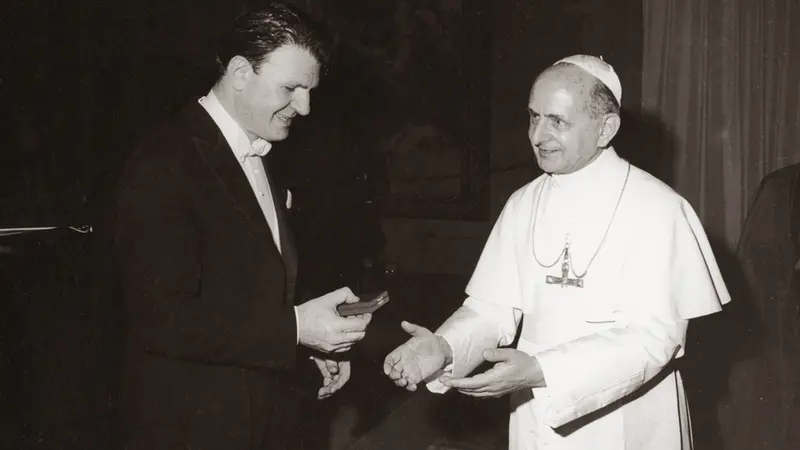 Il maestro Orizio con papa Paolo VI