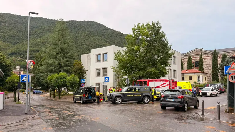 I soccorritori impegnati nelle ricerche