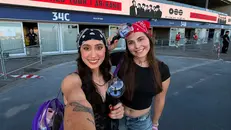 Le due bresciane a Madrid per il concerto dei Bts