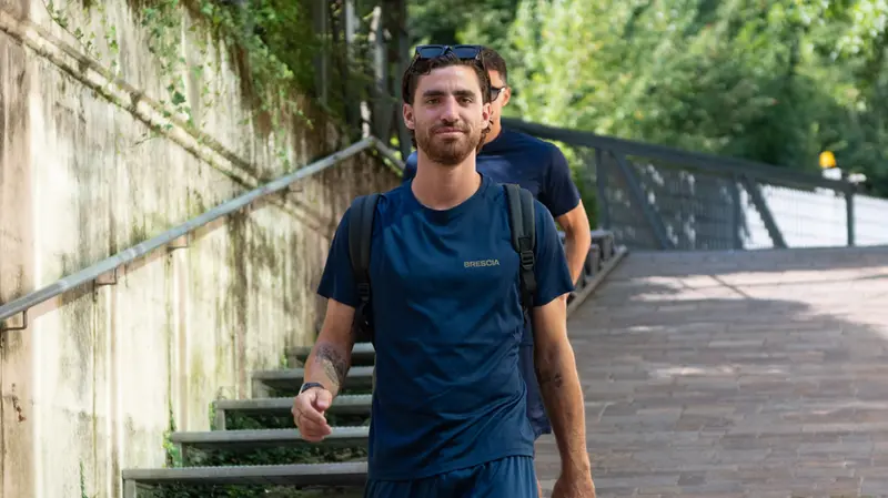 Balestrero guida il gruppo: con i suoi compagni punta in alto