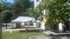 Il campo base allestito in Municipio