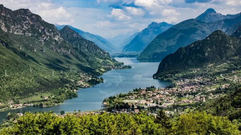 Il lago d'Idro - Foto Luigi Guaragna © zoom.giornaledibrescia.it