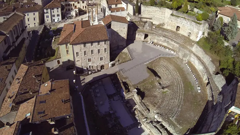 Uno scorcio del Teatro romano