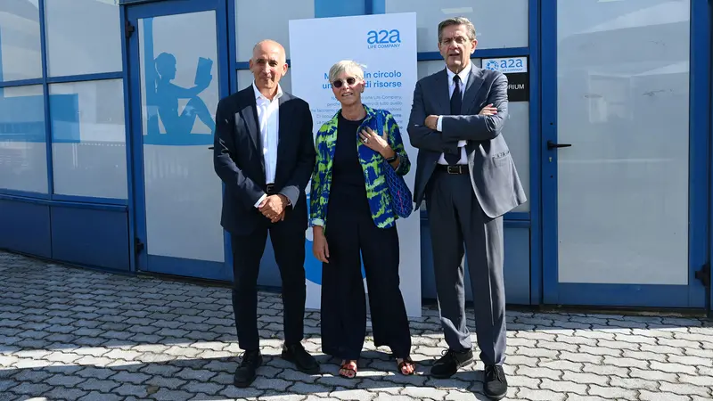 Renato Mazzoncini e Roberto Tasca con la sindaca di Brescia Laura Castelletti