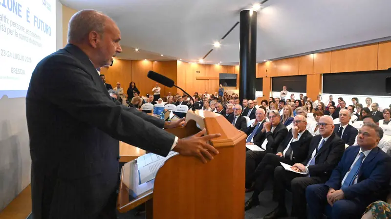 Il ministro intervenuto al congresso promosso dall'Intergruppo parlamentare Prevenzione e riduzione del rischio