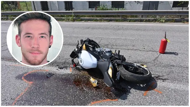 Lo schianto tra una moto e un camion a Montichiari