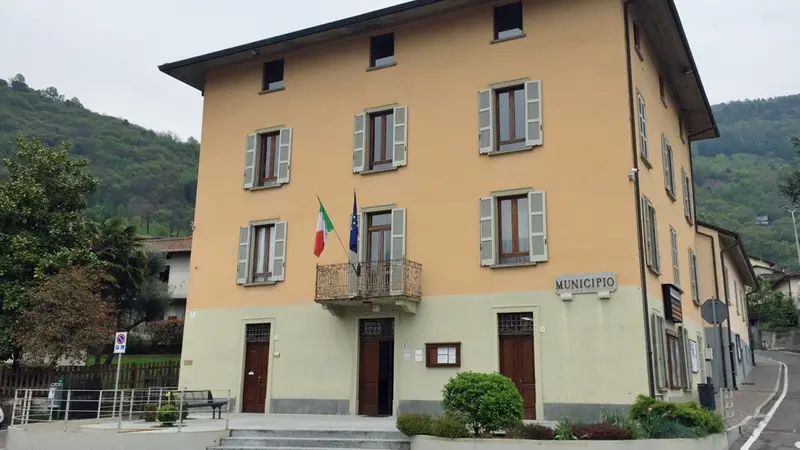 Il municipio di Artogne