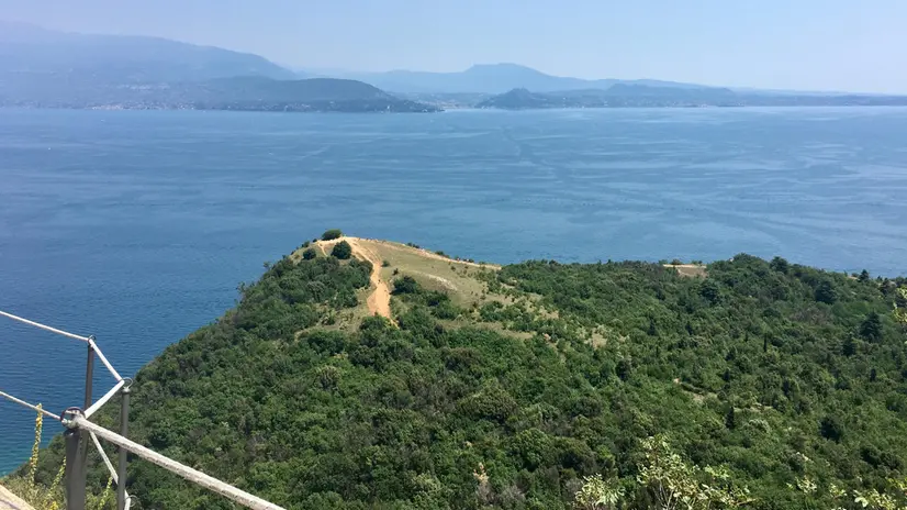 La Riserva naturale della Rocca di Manerba