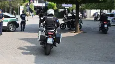Gli agenti della Polizia locale a Brescia