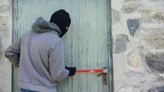 Un ladro in azione