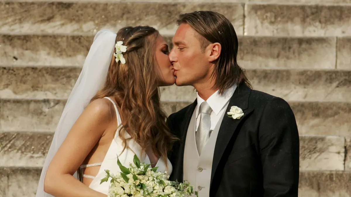Il matrimonio di Francesco Totti e Ilary Blasi - Foto Ansa © www.giornaledibrescia.it