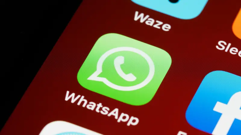 La truffa è stata sventata anche grazie ai gruppi WhatsApp