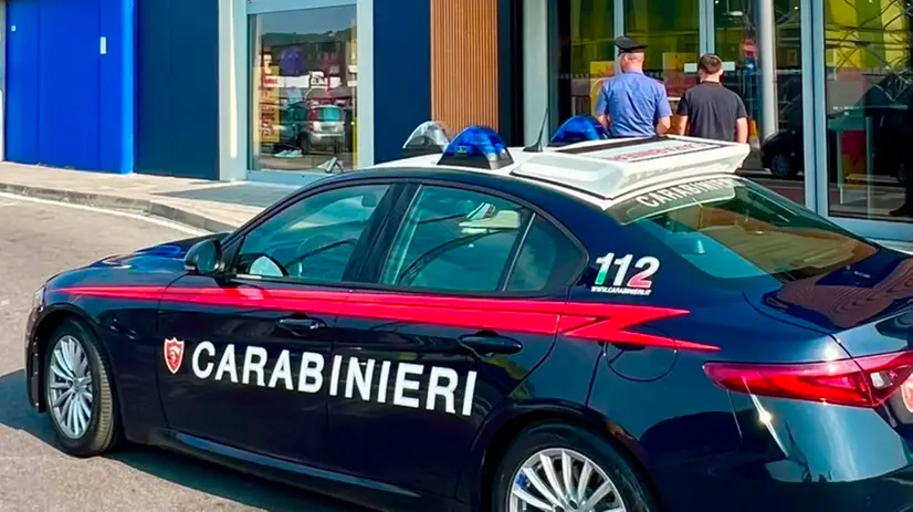 Il negozio in cui è avvenuta la tentata rapina