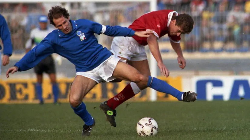 Baresi con la maglia della Nazionale maschile di calcio - Foto Ansa © www.giornaledibrescia.it