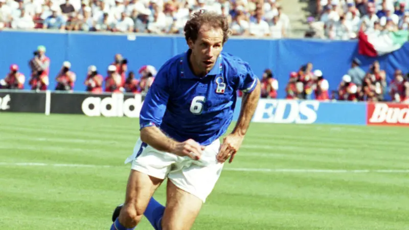 Franco Baresi con la maglia della Nazionale italiana - Foto Ansa © www.giornaledibrescia.it