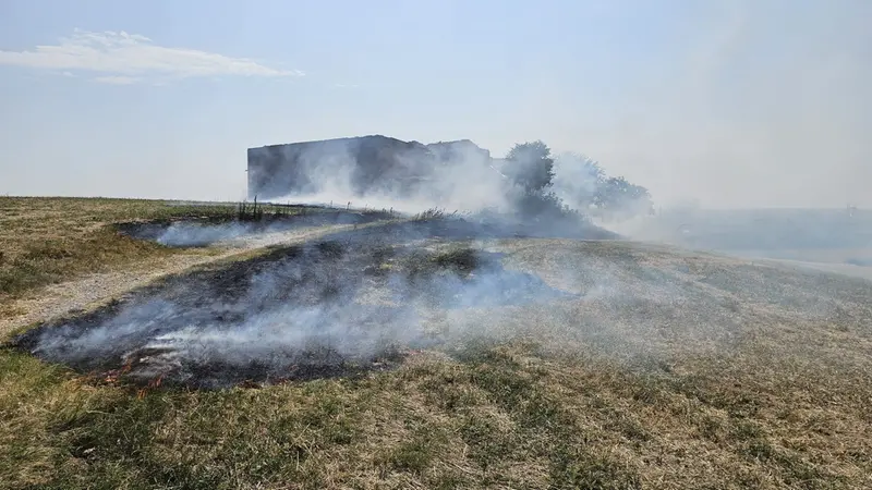 Incendio a Montichiari, paura per la chiesa longobarda di San Giorgio Alto