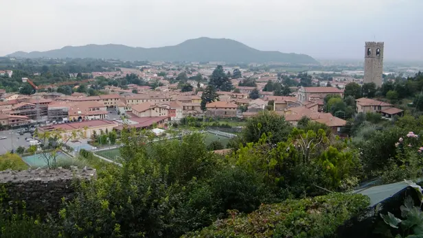 Una veduta di Adro