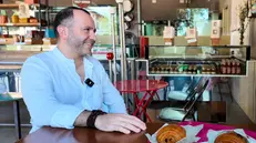 Lo chef bresciano Dallamano, che ha conquistato la Stella quando lavorava a Venezia