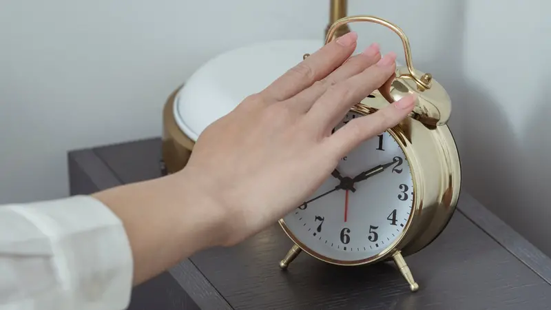 Il problema non è una singola notte insonne, ma il sonno scarso nel tempo
