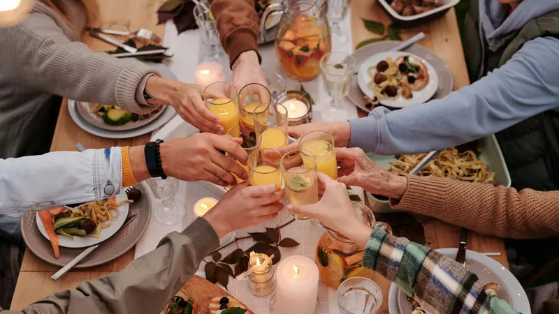 Una cena fuori nel weekend non rovina le buone abitudini