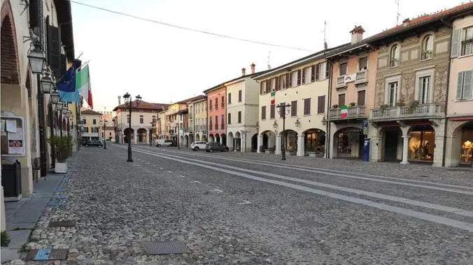 La piazza di Orzinuovi - © www.giornaledibrescia.it