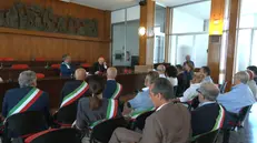 La cerimonia per dire grazie a Re e ricordare l’amministratore morto a 39 anni © www.giornaledibrescia.it