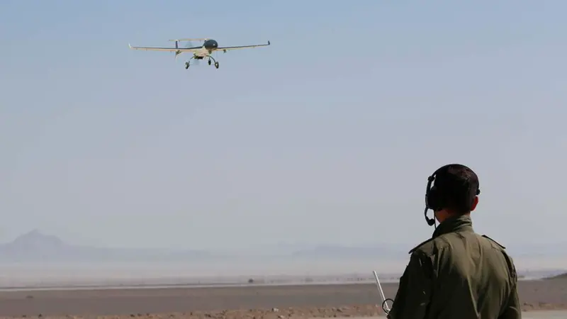 Un drone dell’aviazione iraniana in una recente immagine - Foto Ansa © www.giornaledibrescia.it