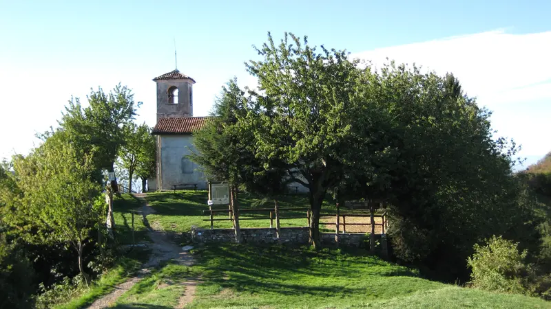 L'incidente è avvenuto nei pressi di Santa Maria del Giogo