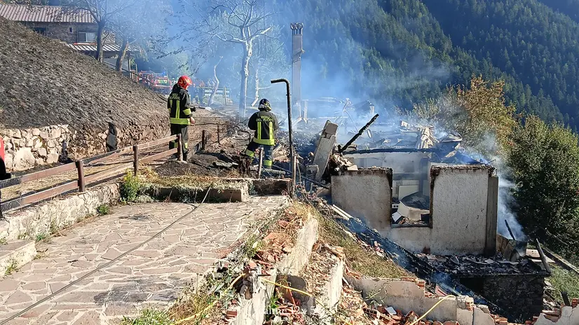 L'intervento dei Vigili del fuoco a Cervera di Darfo