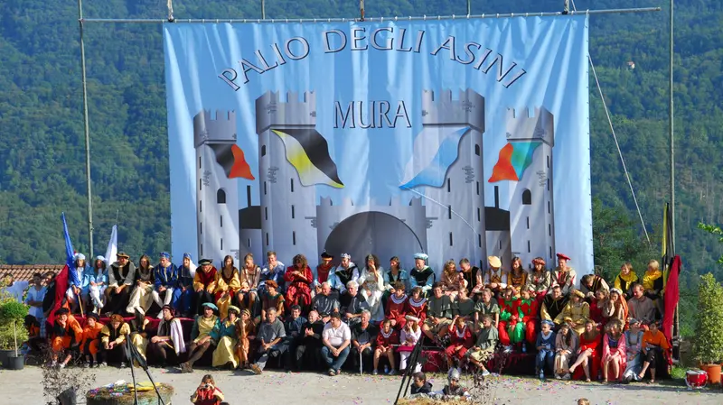 Il Palio degli asini di Mura (foto d'archivio)