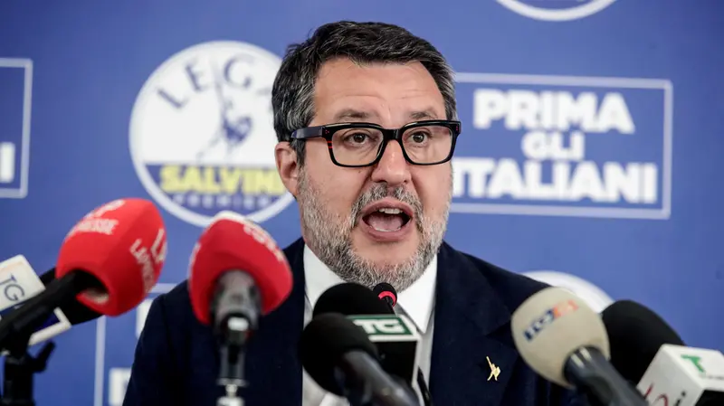 ll leader della Lega Matteo Salvini
