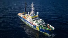 Una nave ong