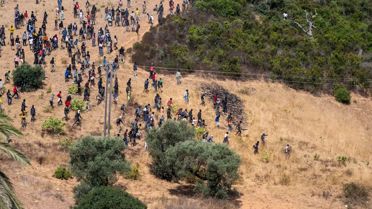 Marocco, 300 migranti fermati mentre tentavano di raggiungere Ceuta