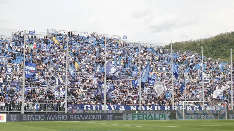 La spinta della Curva Nord sarà come sempre determinante - Foto Newreporter Nicoli © www.giornaledibrescia.it