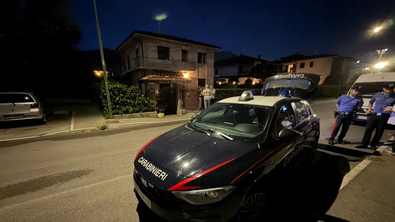 L'intervento fuori dalla casa di Concesio