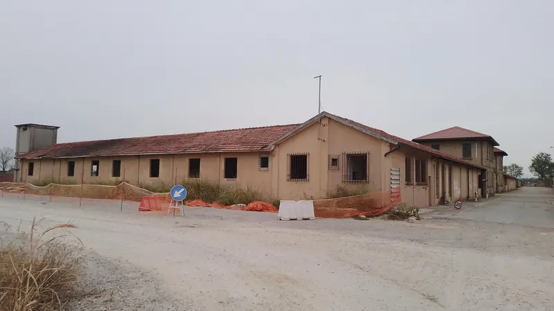 L'area da 450mila metri quadri, dopo decenni di abbandono, sarà riqualificata - © www.giornaledibrescia.it