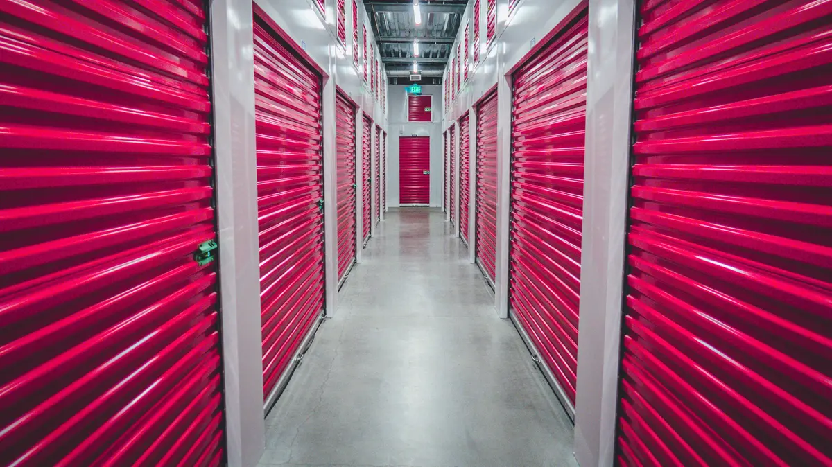 Il servizio di self storage permette di depositare temporaneamente i propri beni