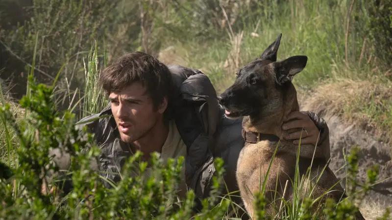 Jacob Elordi in The dog stars